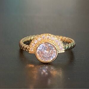 Fragrant Jewels Cleopatra Ring Clear/Gold- Size 6.
